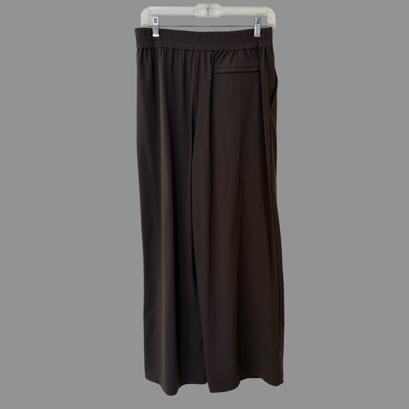 Athleta Pinnacle Brown Pleated Front Wide Leg Stretch Trousers US6 - Picture 3 of 10
